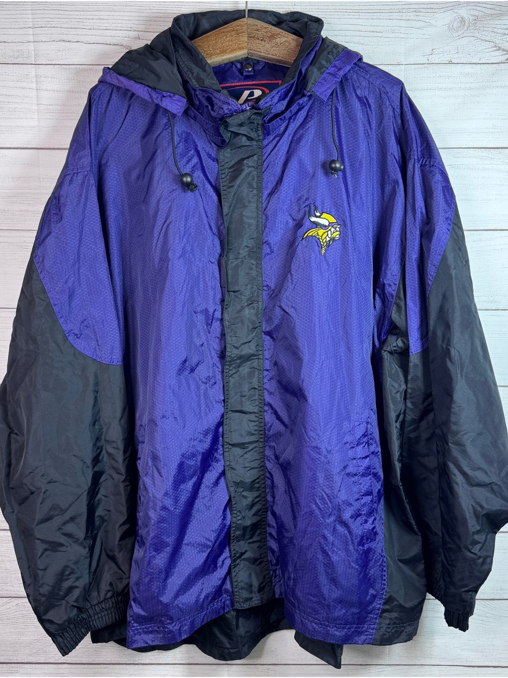 Minnesota Vikings NFL Windbreaker Jacket Pro Player Men’s Size XL